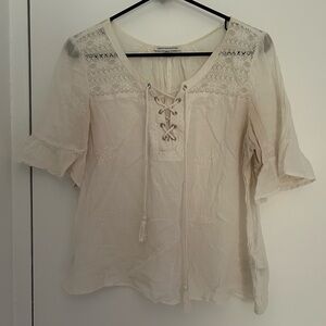 White flowy boho blouse